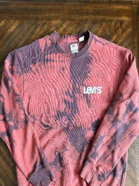 Levi's Red Tye-Die Style Crewneck Sweatshity Size XS